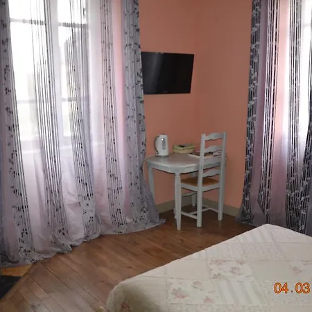 D'hotes Les Lilas Bed and breakfast *