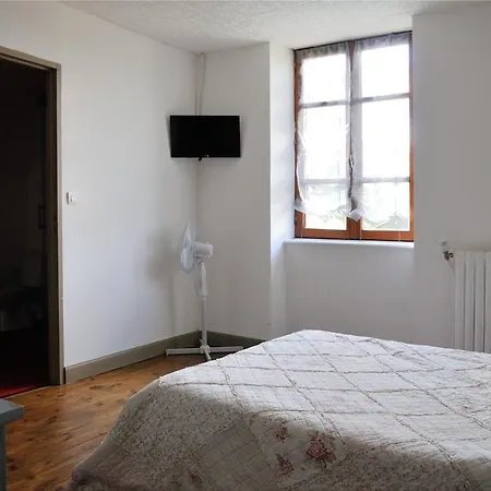 D'hotes Les Lilas Sauveterre-de-Rouergue